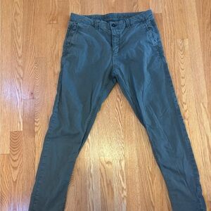 Zara green cargo pants - men’s 31x30 slim leg